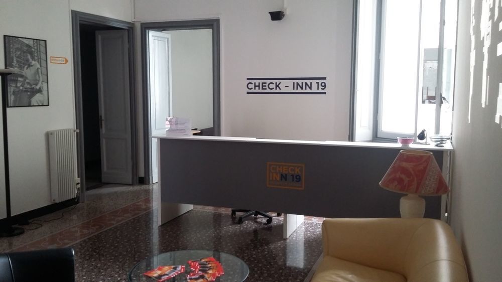 Check-Inn Rooms Genova Centro Exterior photo